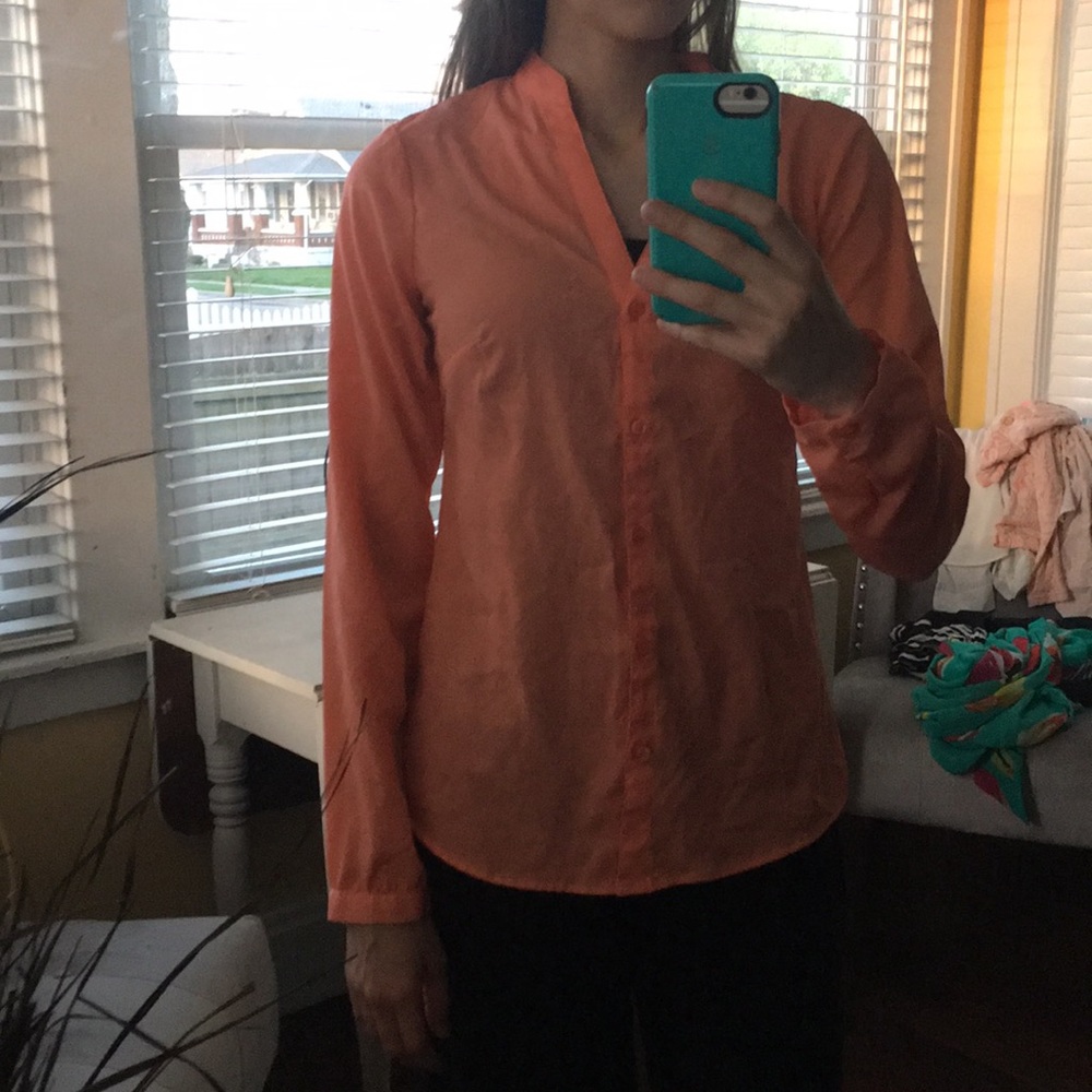 Coral button up